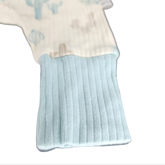 JUST BORN Desert Cactus Matching Long Sleeve Set. Size: 0-3 months - Picture 11 of 13